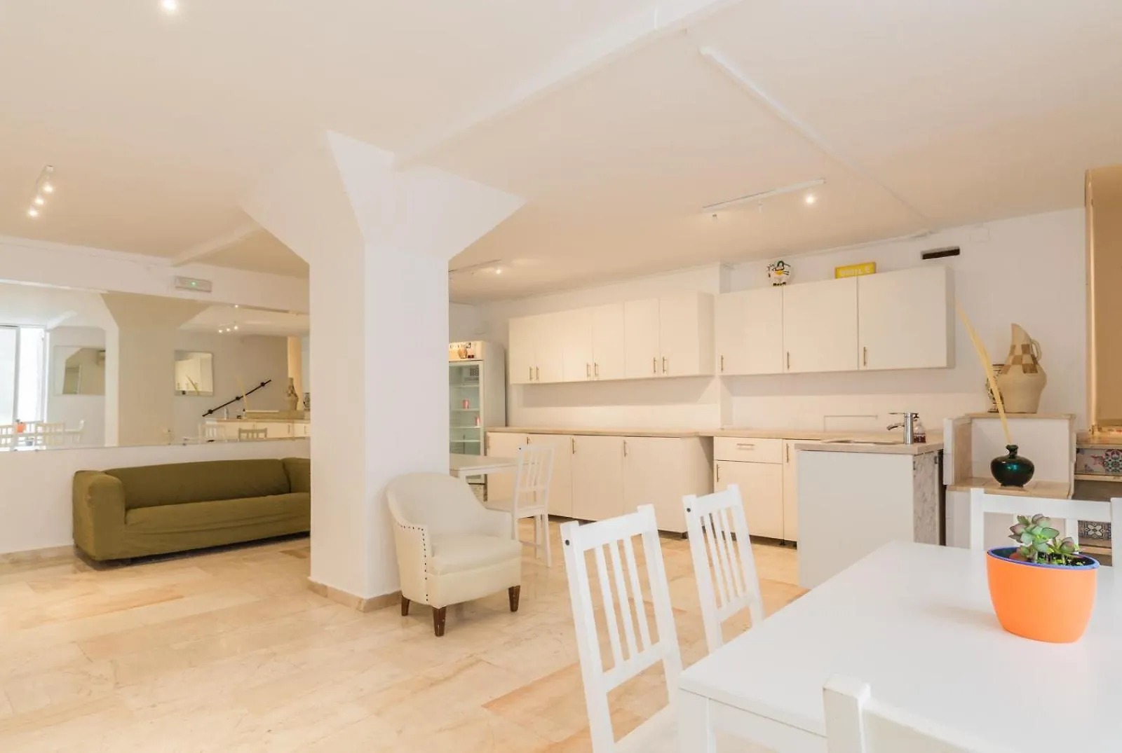 Guest house Hostal Altamar Almunecar