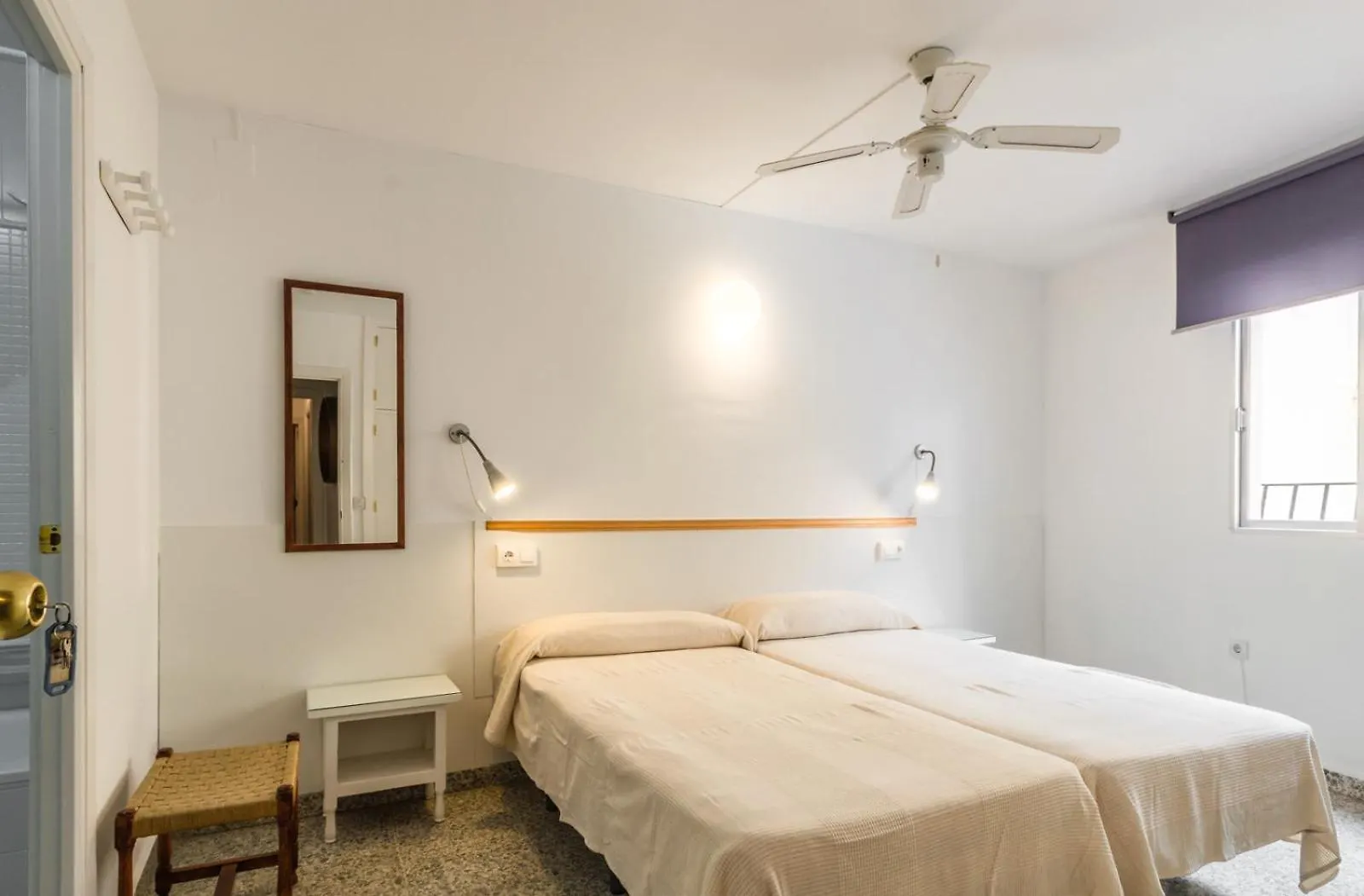 Hostal Altamar Almunecar Spain