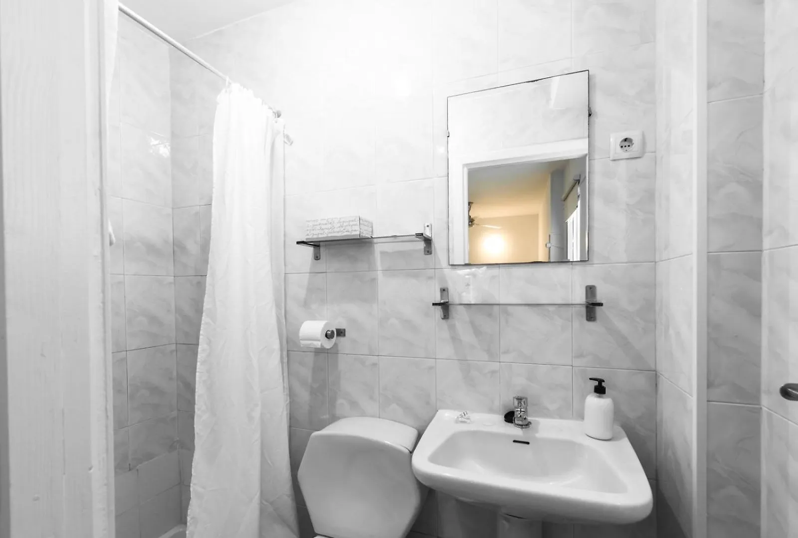 Guest house Hostal Altamar Almunecar Spain