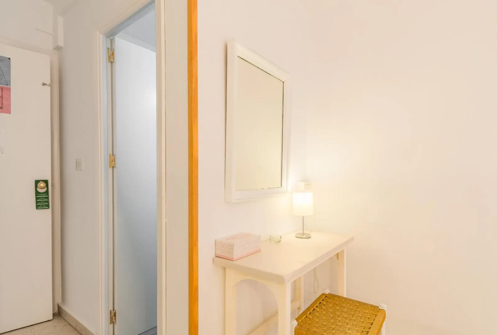 Hostal Altamar Almunecar Guest house