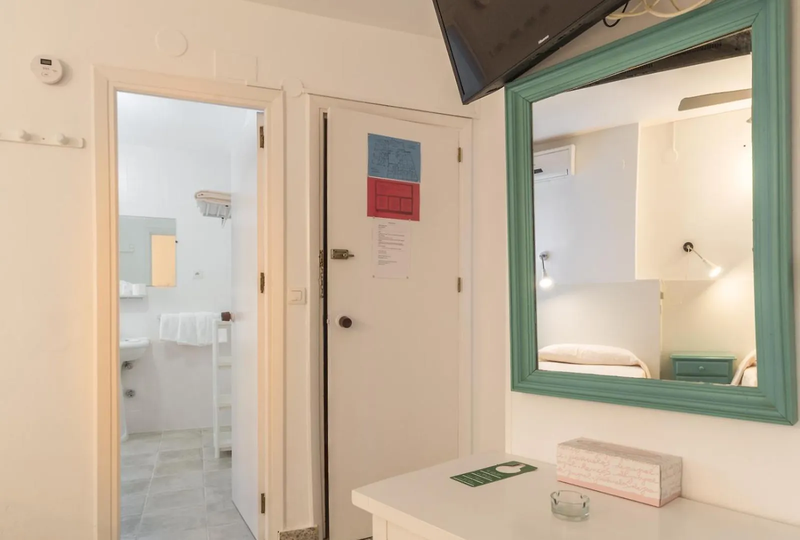 Hostal Altamar Almunecar